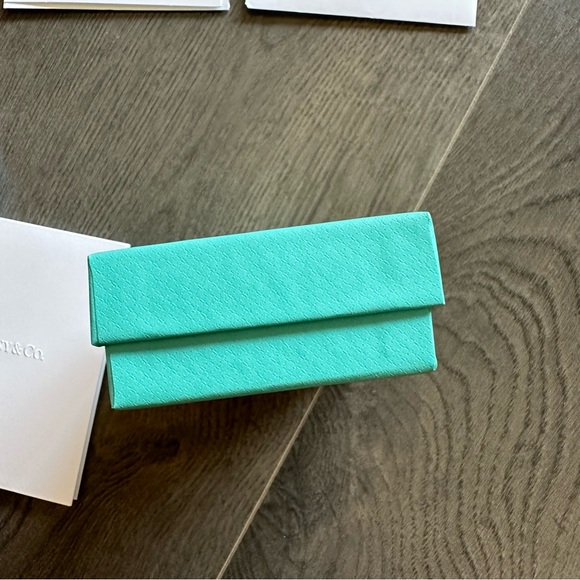 Authentic Tiffany small gift bag, box, ribbon & cards - Picture 11 of 15